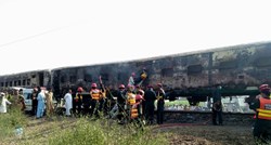 U vlaku u Pakistanu poginulo 73 ljudi. Pripremali doručak, izbio ogroman požar